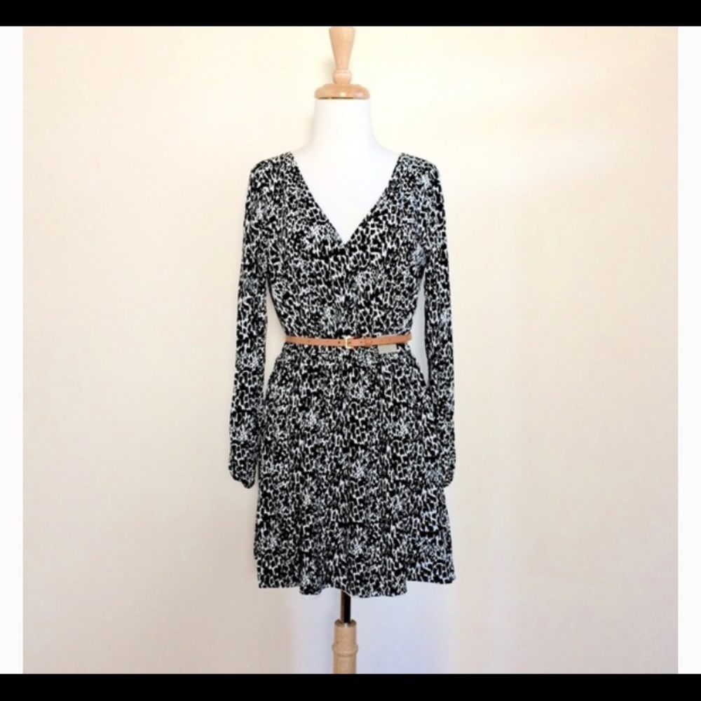 Abrecrombie and Fitch Black and White Leopard Dres
